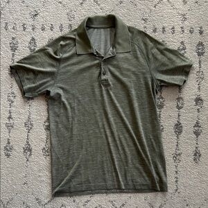 Lululemon Men's Green Polo Shirt